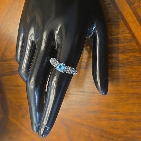 Retro Style Sea Blue Heart-shaped zirconia Silver Plated Ring Women size 9 - Picture 7 of 9